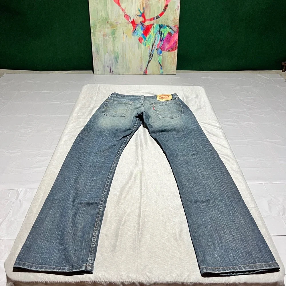 Levis 514 Slim Straight Mens Jeans Blue Medium Wash 29x32 100% Cotton Denim
